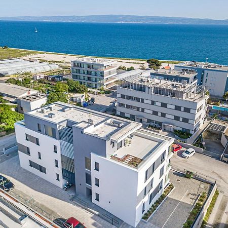 Golden Luxury Apartment Split Exterior photo